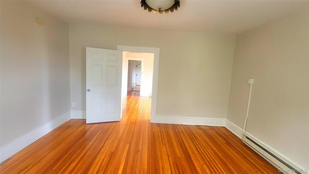 37 Roosevelt Avenue - Photo 24