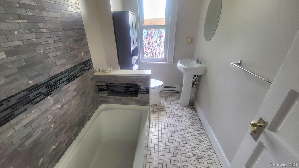 37 Roosevelt Avenue - Photo 19