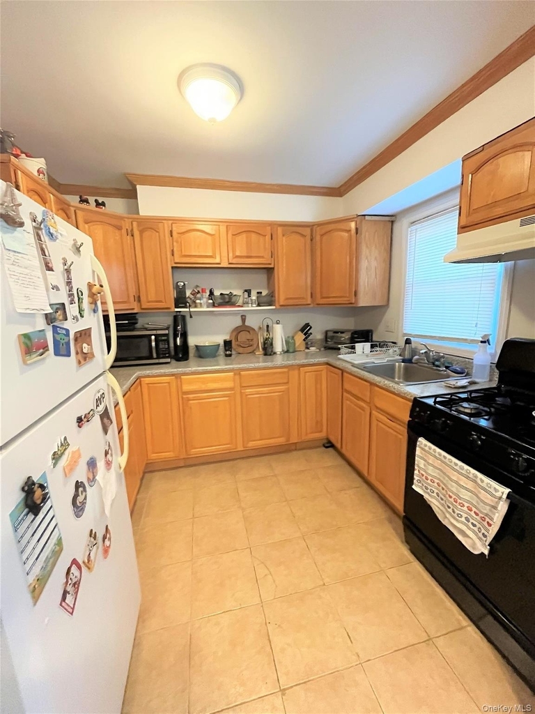 141 Nassau Lane - Photo 1