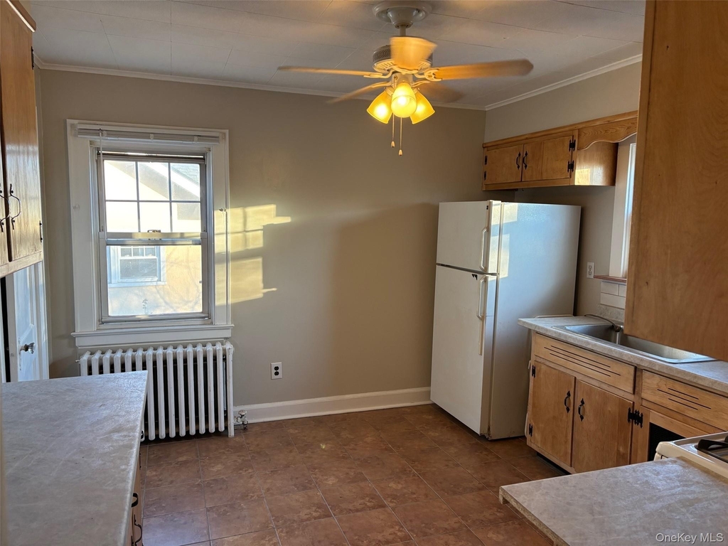 82 Putnam Avenue - Photo 2