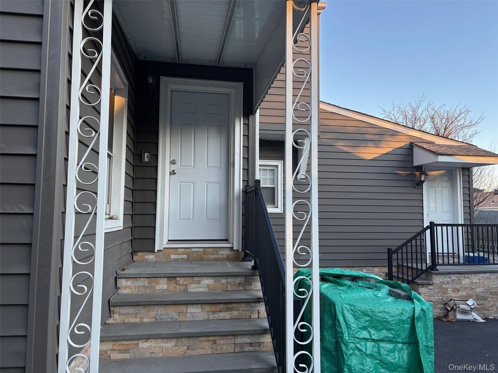 82 Putnam Avenue - Photo 1