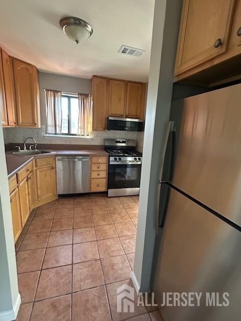 212 N Oaks Boulevard N - Photo 8
