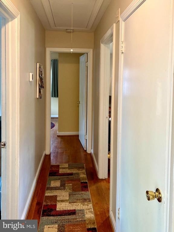 1316 Rowe Street - Photo 6