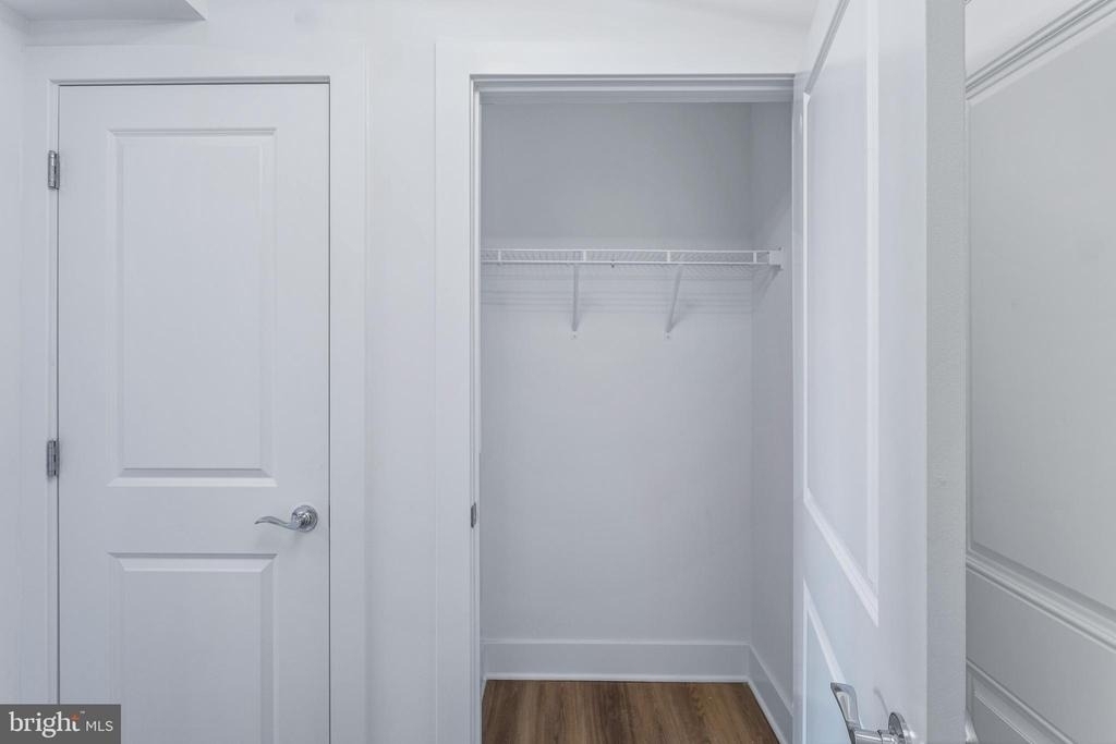 701 N Henry Street - Photo 25