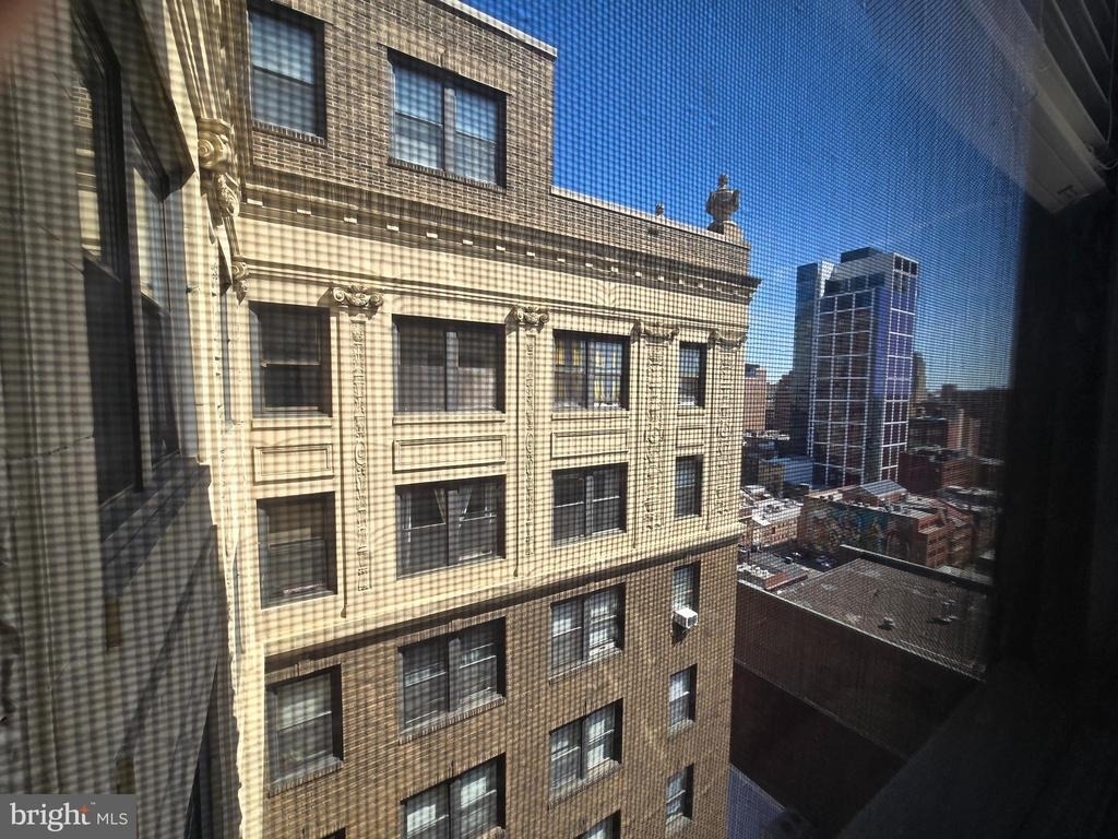 1324 Locust Street - Photo 13
