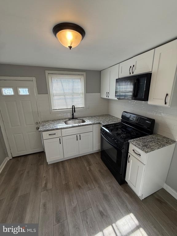 2140 E Ann Street - Photo 2