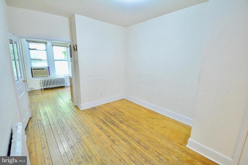 3690 Eveline Street - Photo 4
