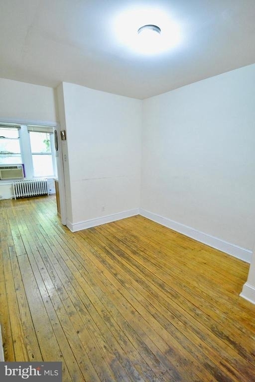 3690 Eveline Street - Photo 3