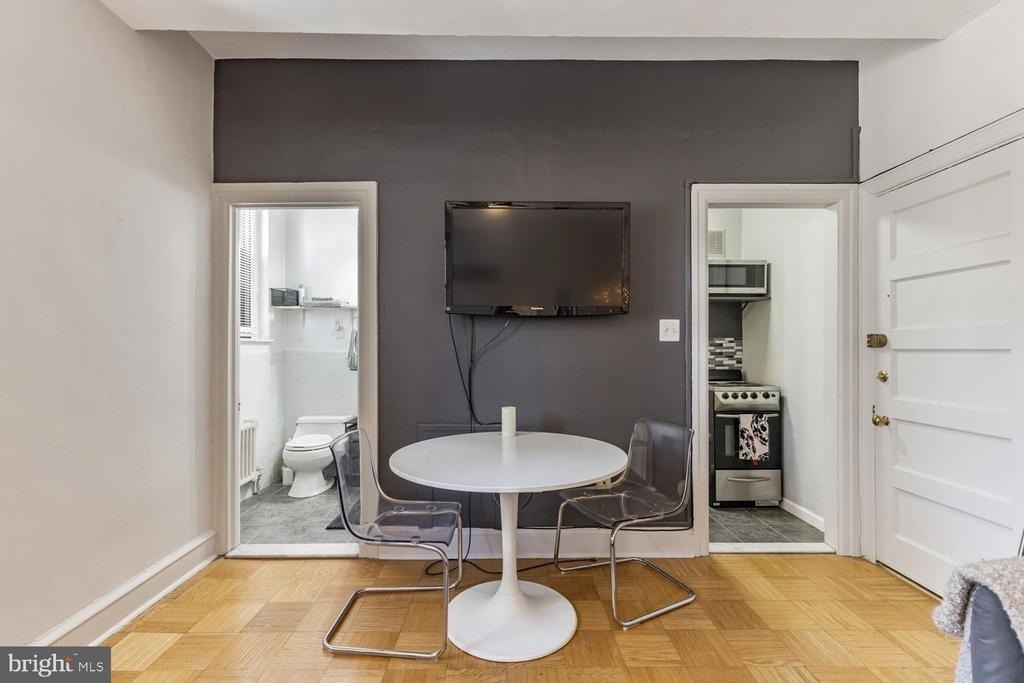 250 S 13th Street - Photo 4