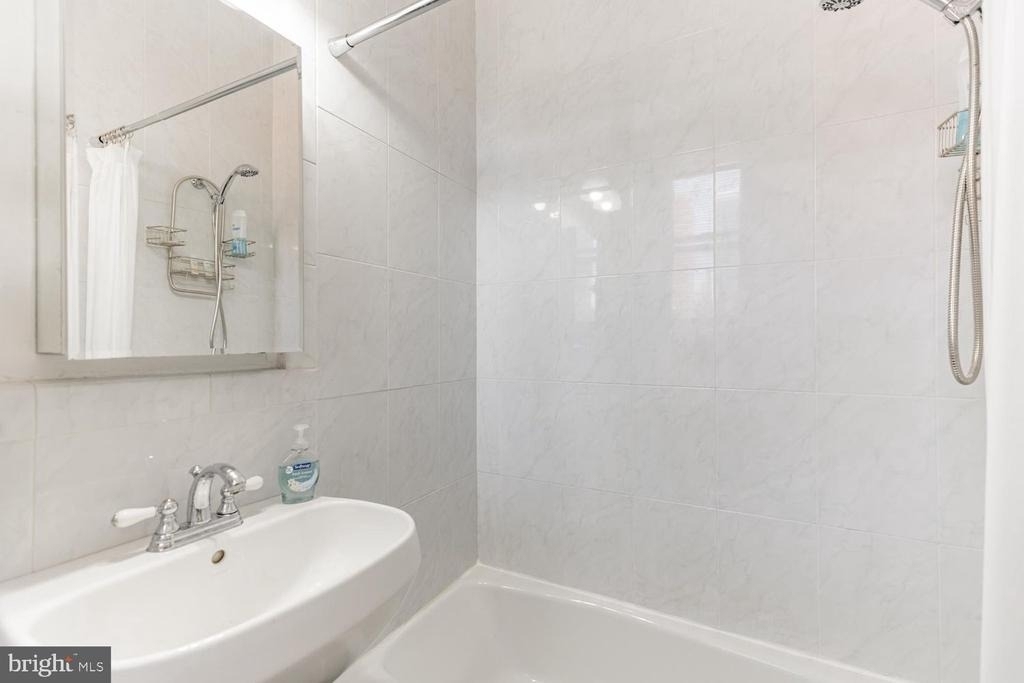 250 S 13th Street - Photo 11