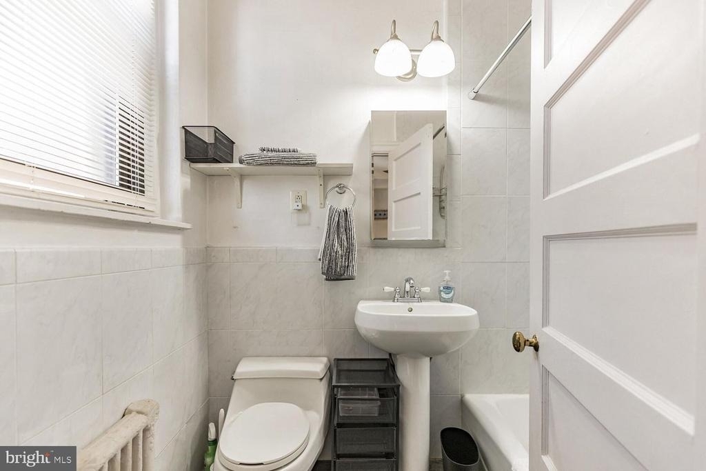 250 S 13th Street - Photo 12