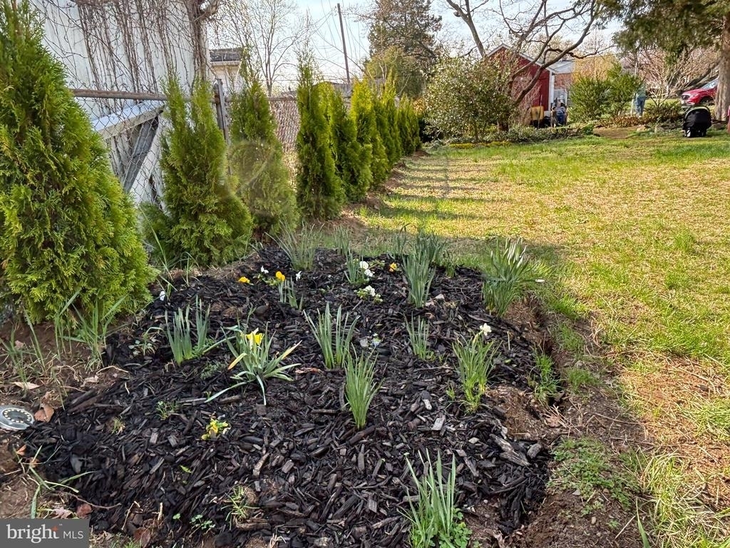 601 Sherwood Place - Photo 16