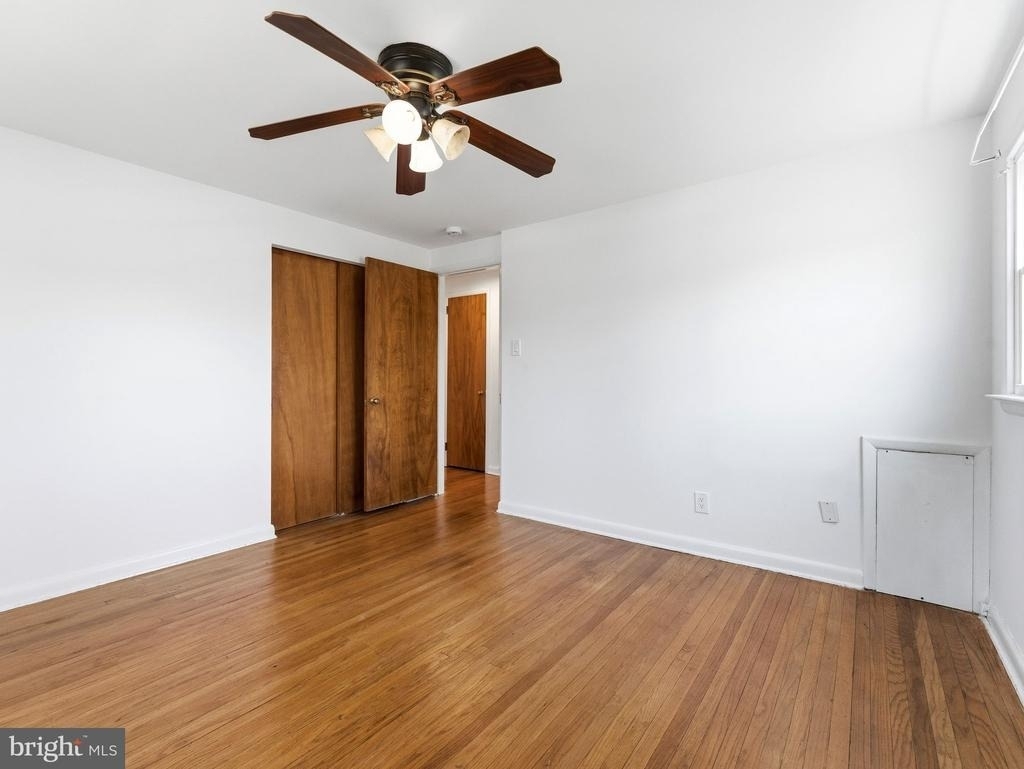 411 Chapel Ave E - Photo 19
