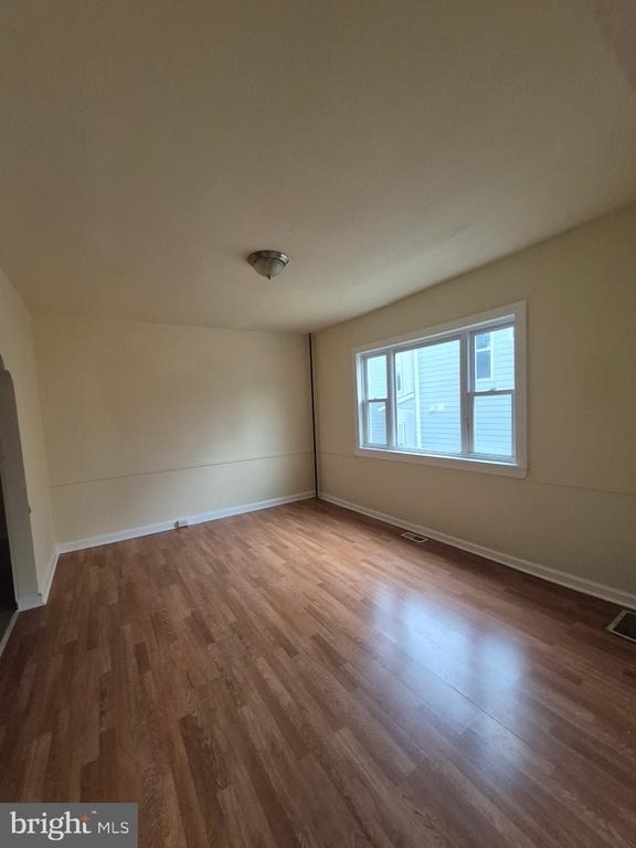 1245 Empire Avenue - Photo 6