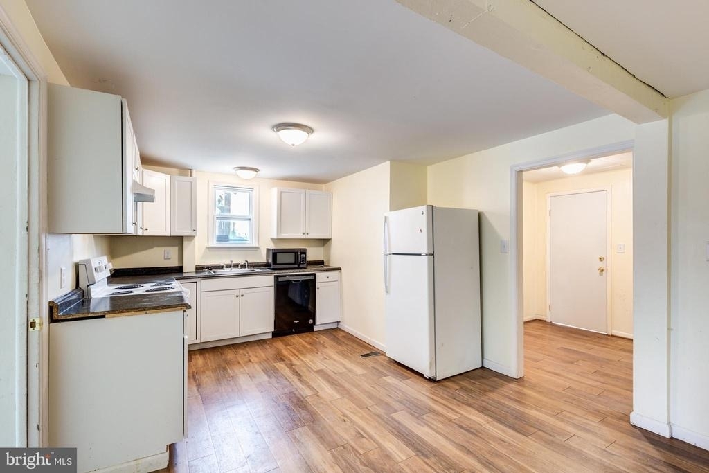 3868 Sykesville Road - Photo 19