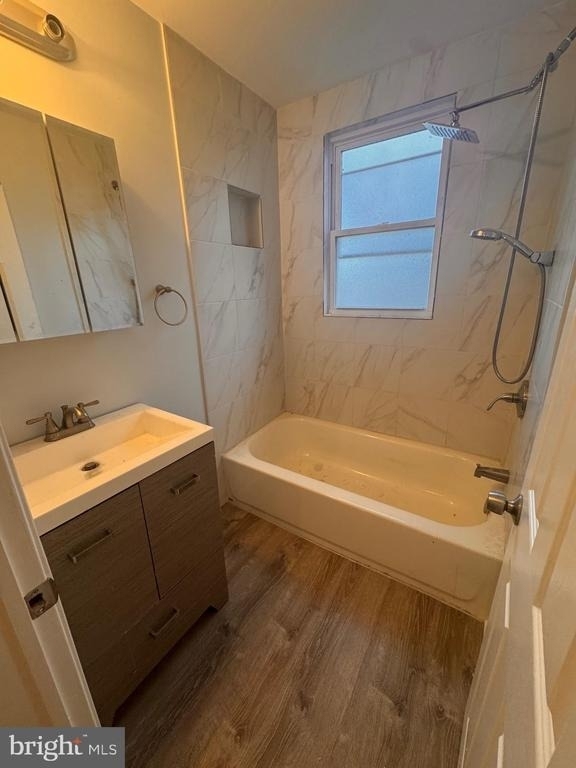 5200 Ready Avenue - Photo 8