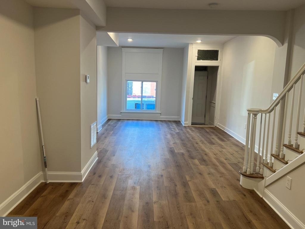 715 N Kenwood Avenue - Photo 8