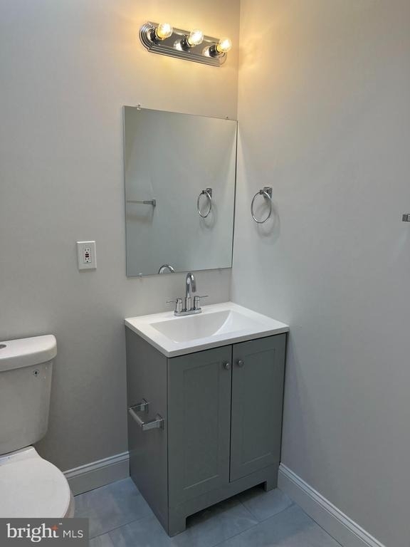 715 N Kenwood Avenue - Photo 20