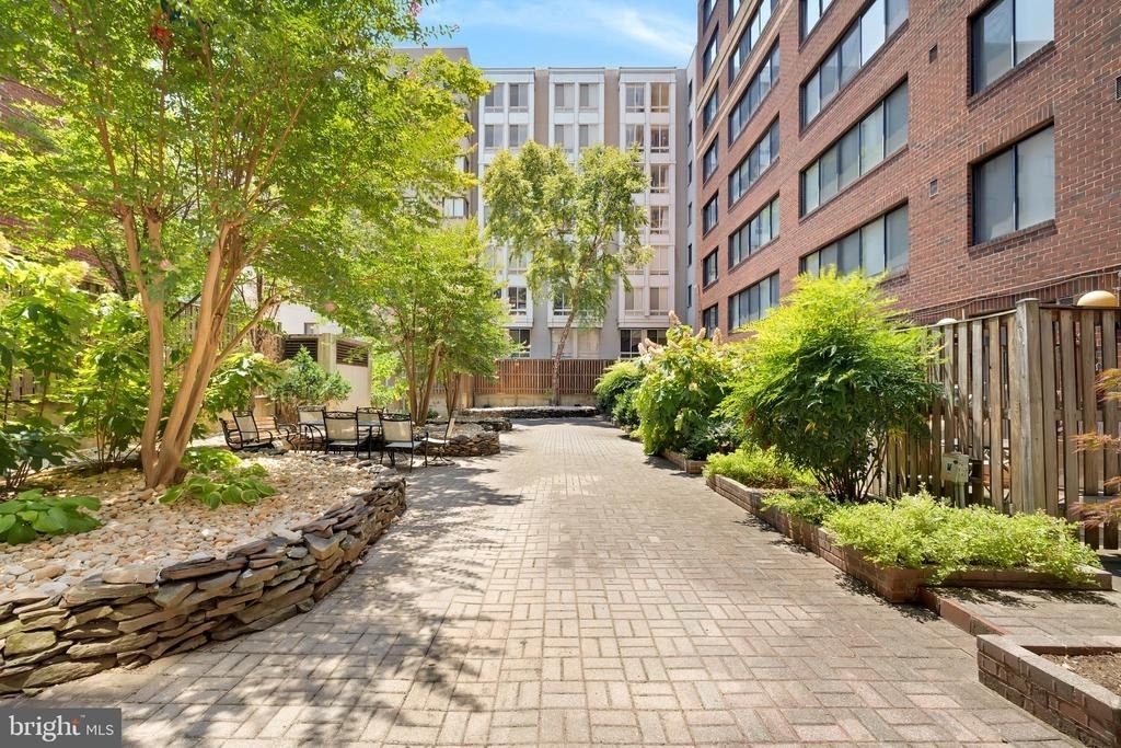 1245 13th Street Nw - Photo 21