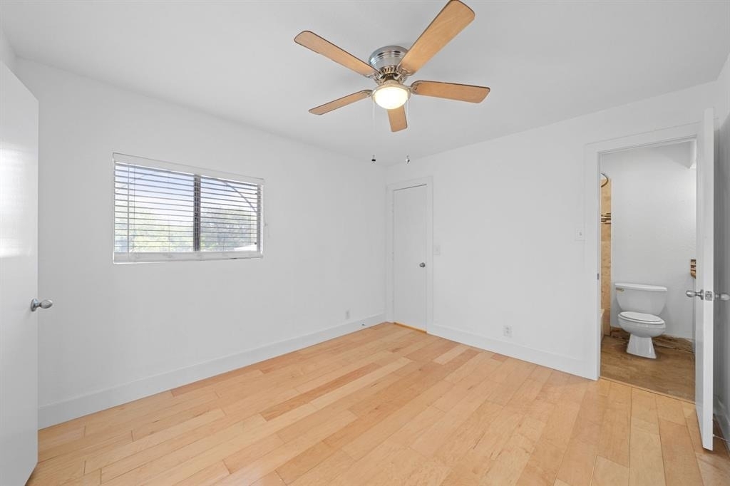 1313 E 52nd St - Photo 10