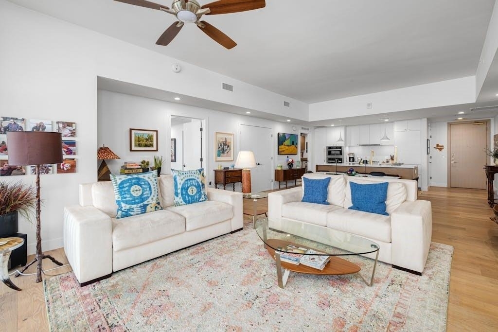 70 Rainey St - Photo 4