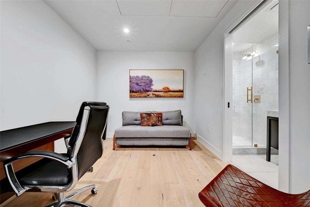 70 Rainey St - Photo 17