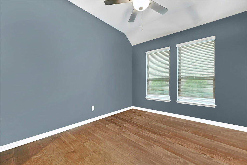204 Belford St - Photo 7