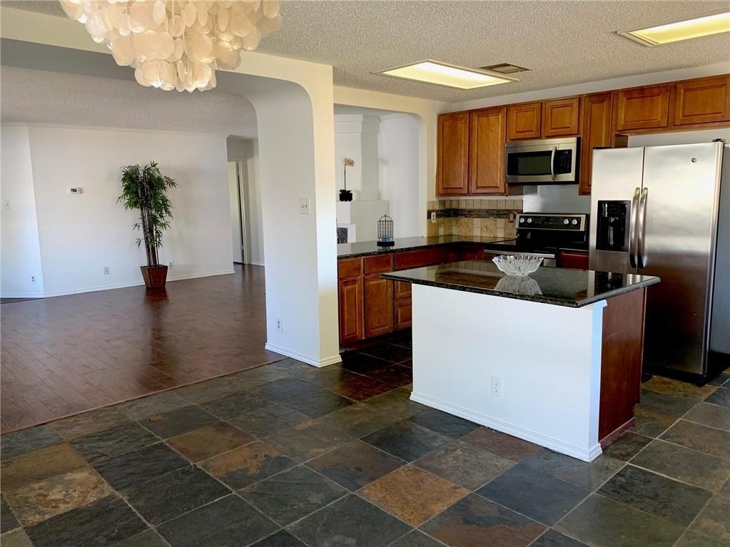 2907 Donnell Dr - Photo 11