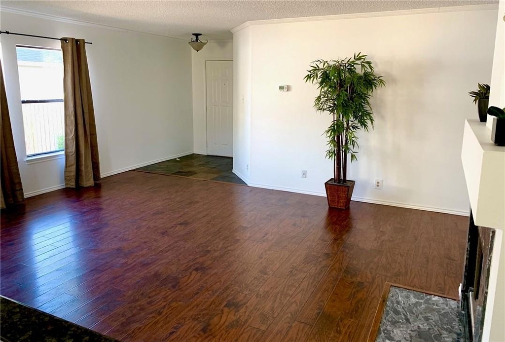 2907 Donnell Dr - Photo 9