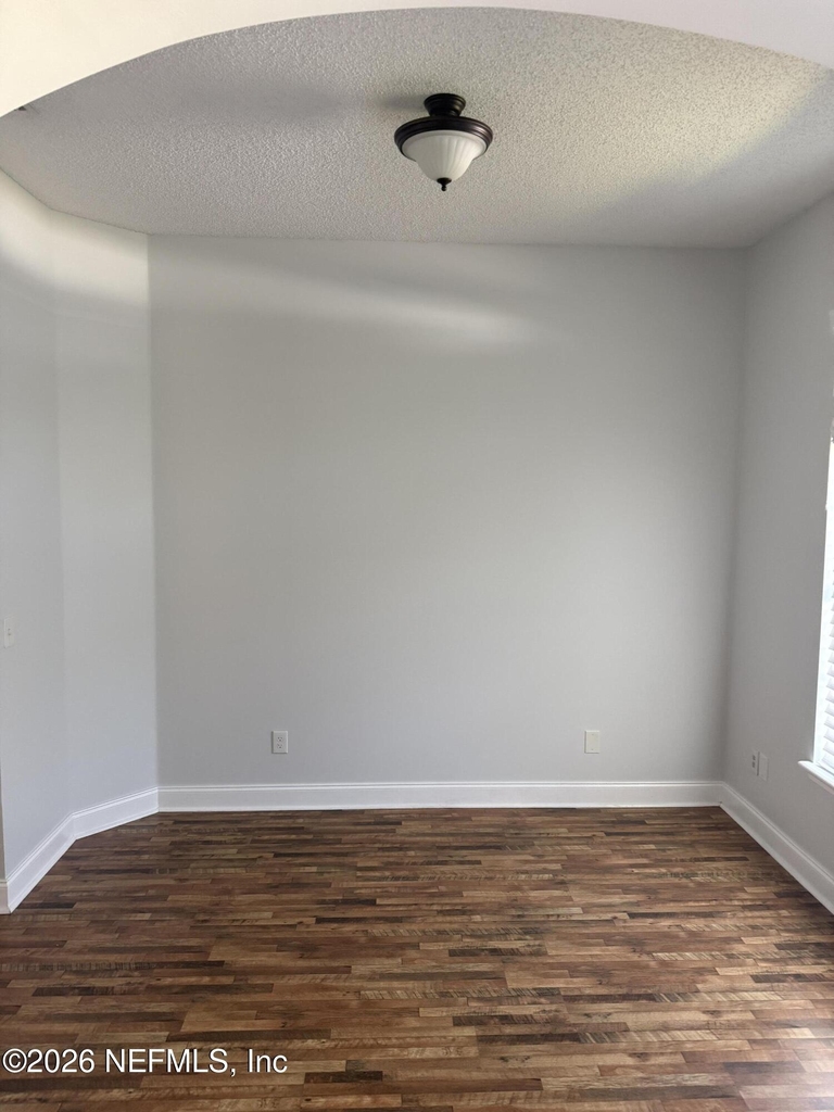 2063 Las Brisas Court - Photo 4
