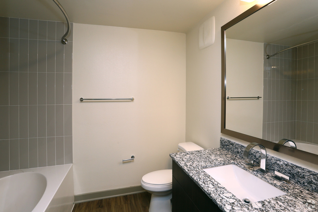 680 E Algonquin Road - Photo 6
