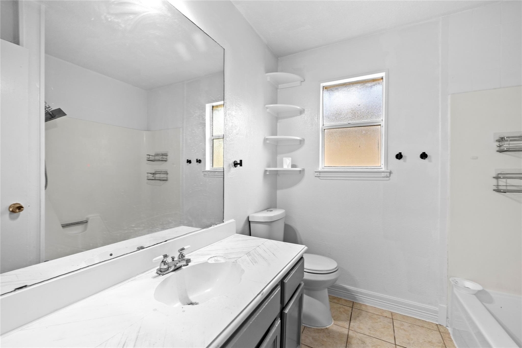 6327 Lynkat Lane - Photo 18