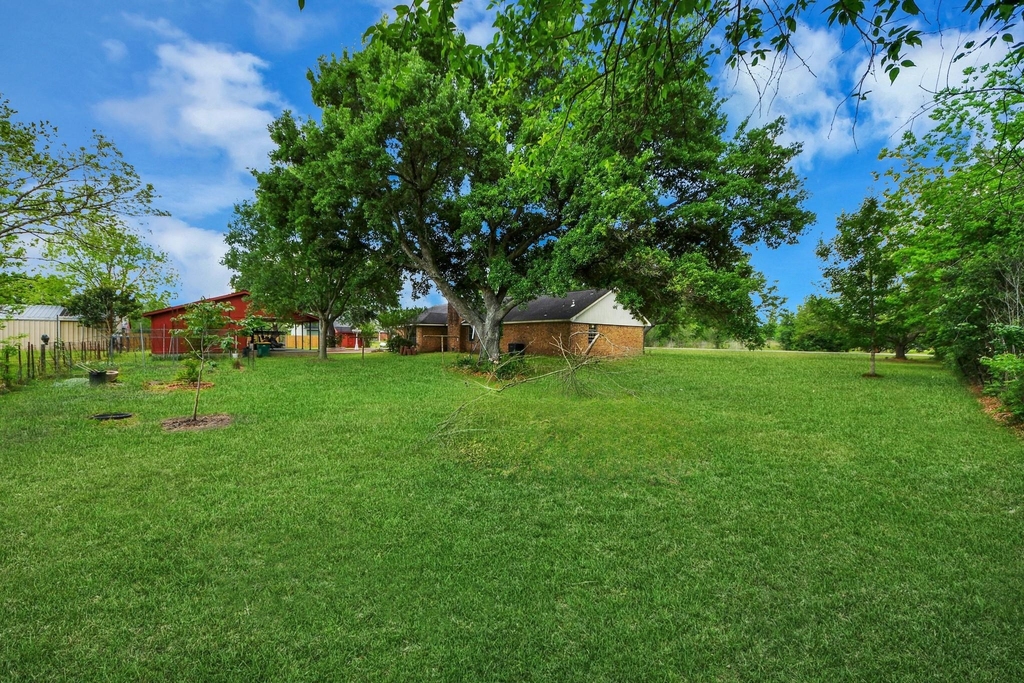 8407 Kirchner Road - Photo 33