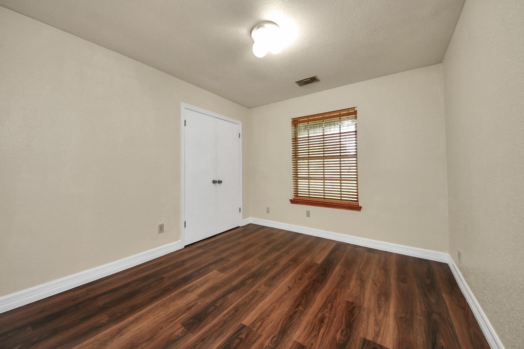 8407 Kirchner Road - Photo 25