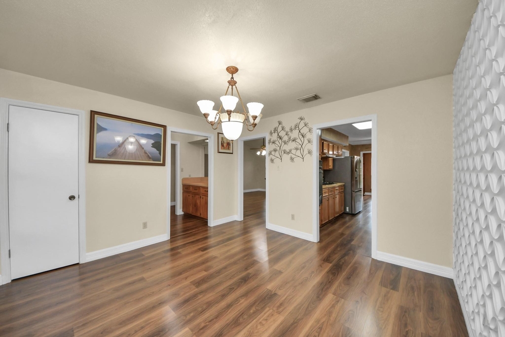8407 Kirchner Road - Photo 8
