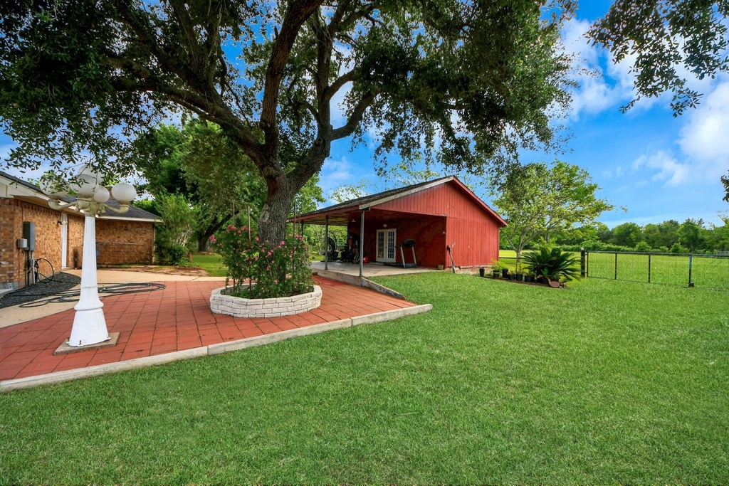 8407 Kirchner Road - Photo 28