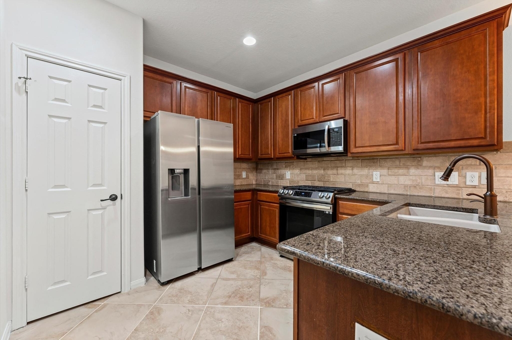 133 E Montfair Boulevard - Photo 5