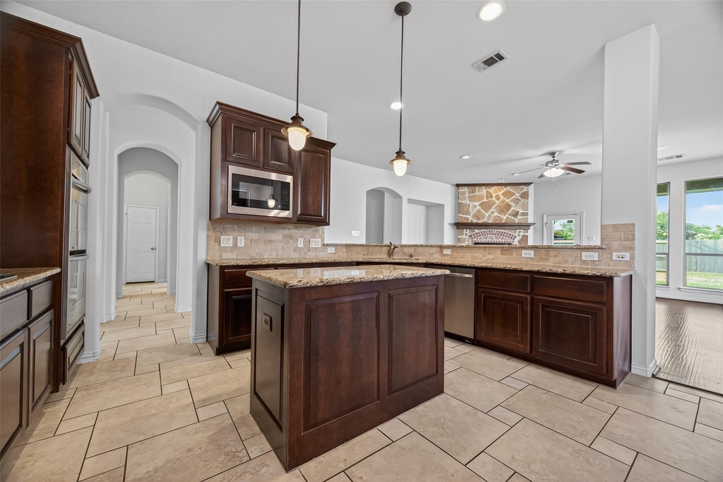 6726 Hathaway Lane - Photo 15