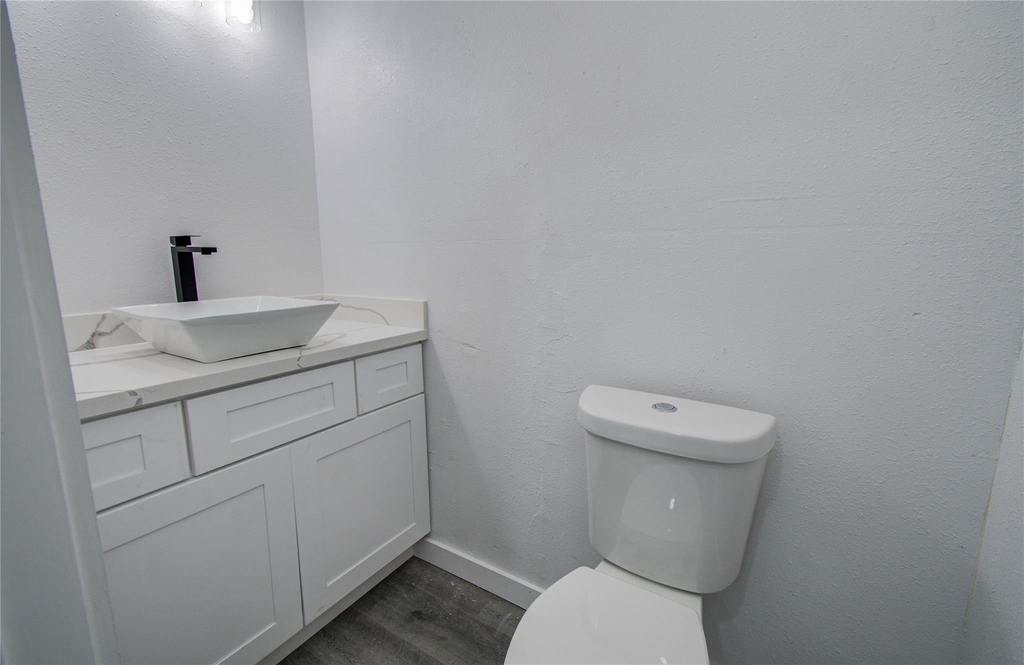 619 River Plantation Drive - Photo 11