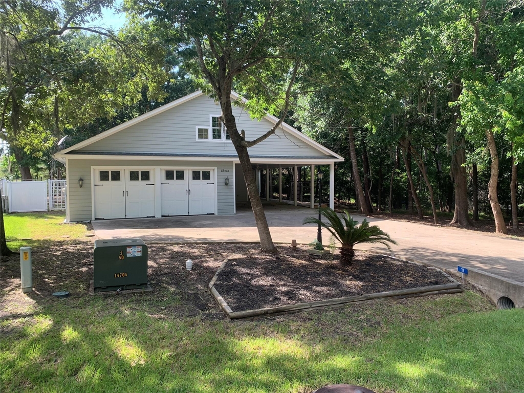 11 Lords Circle - Photo 1