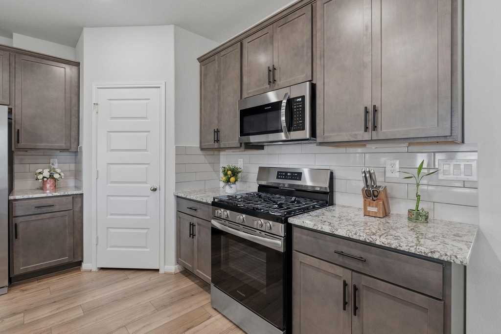 8320 Bristlecone Pine Way - Photo 3