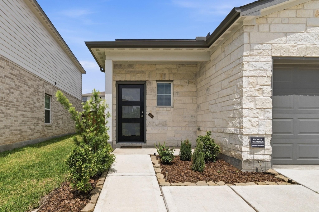 8320 Bristlecone Pine Way - Photo 1