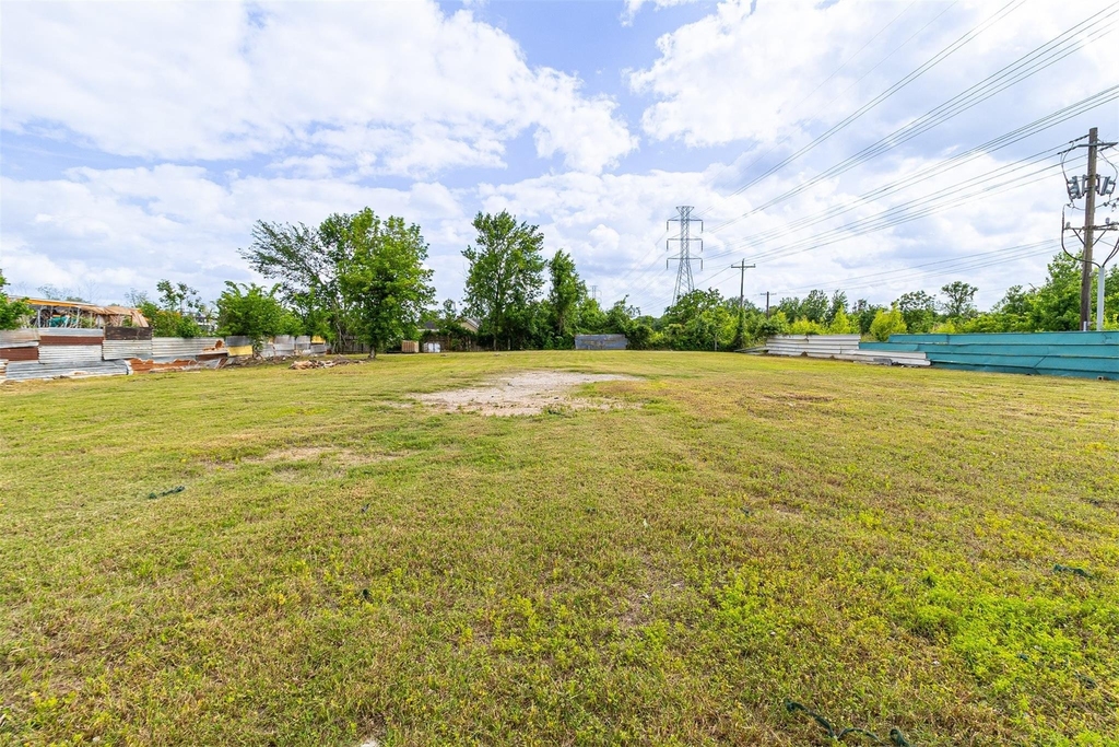 1710 Berry Road - Photo 8