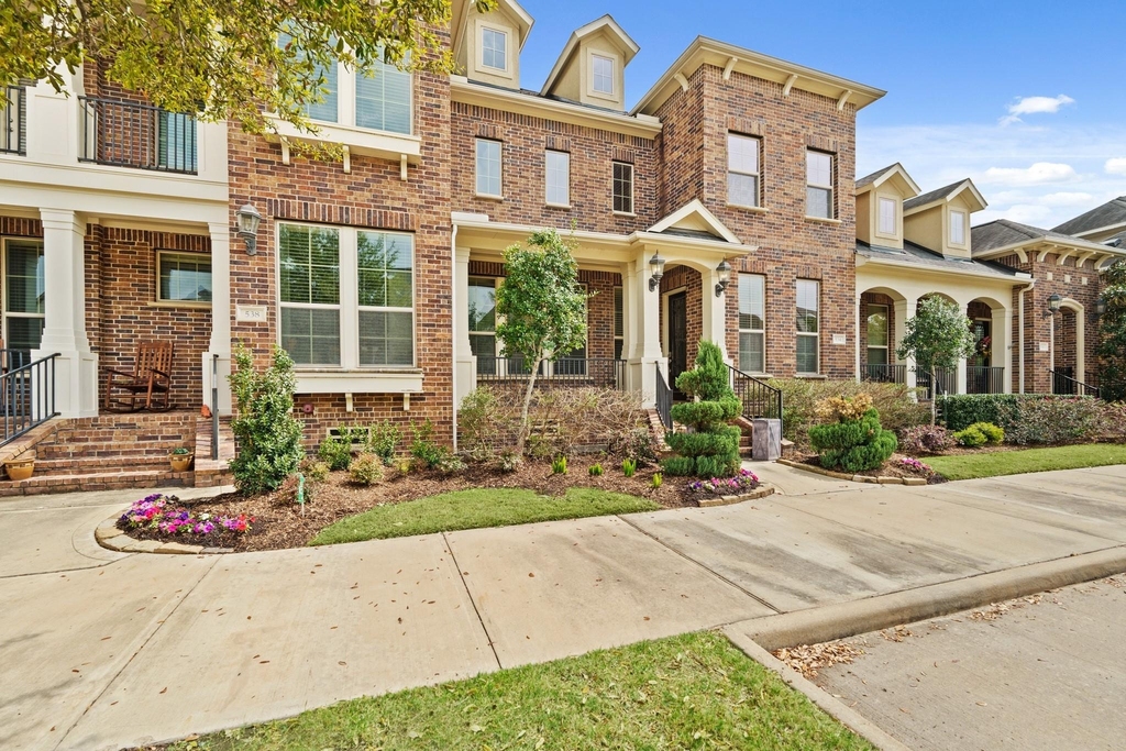 534 Imperial Boulevard - Photo 3