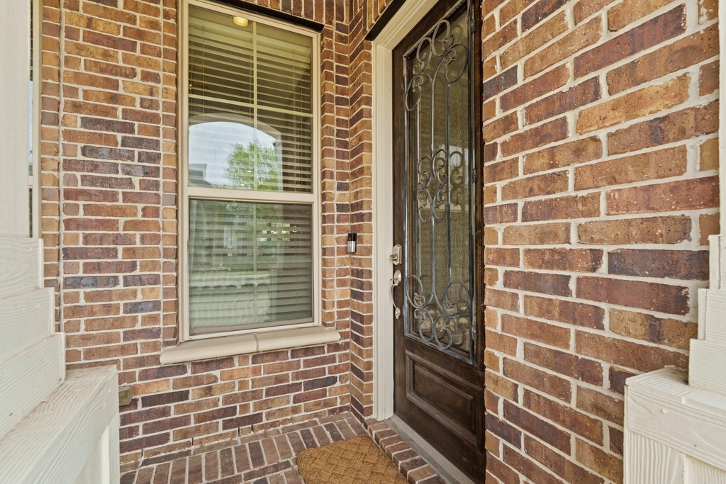 534 Imperial Boulevard - Photo 5