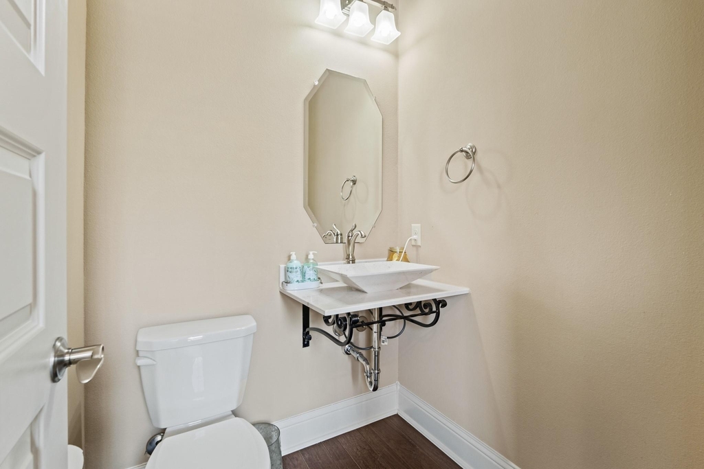 534 Imperial Boulevard - Photo 8
