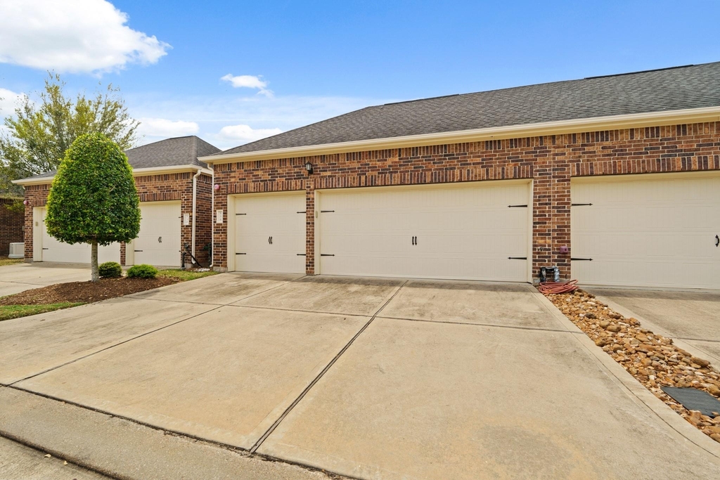 534 Imperial Boulevard - Photo 41
