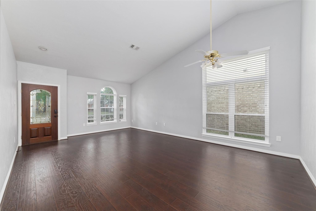 20822 Whitevine Way - Photo 6