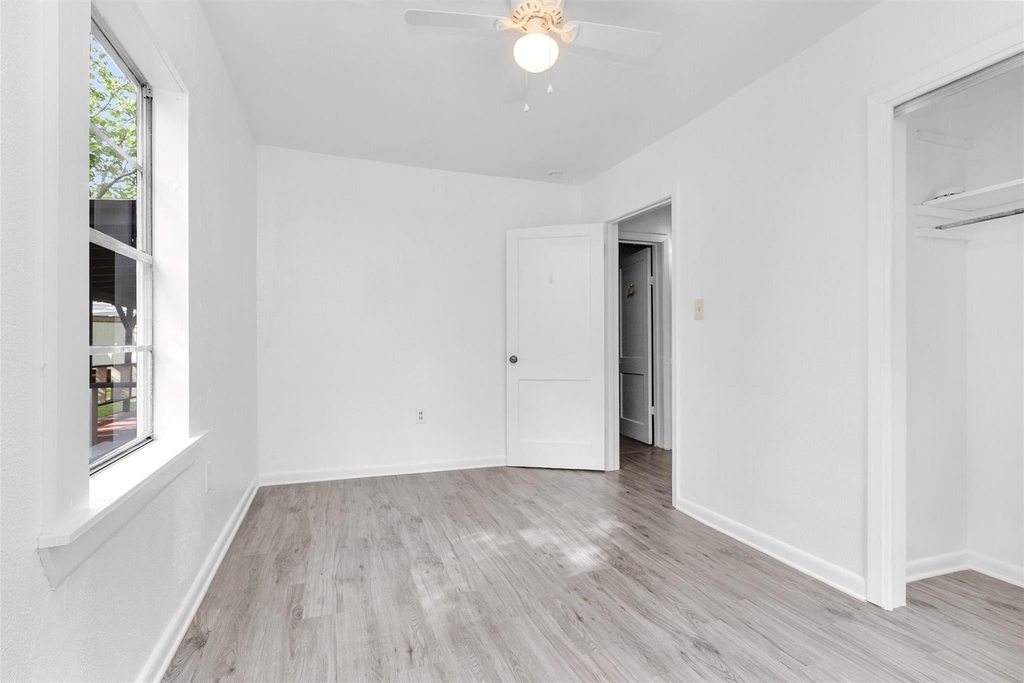 19355 Forest Lane Circle - Photo 19