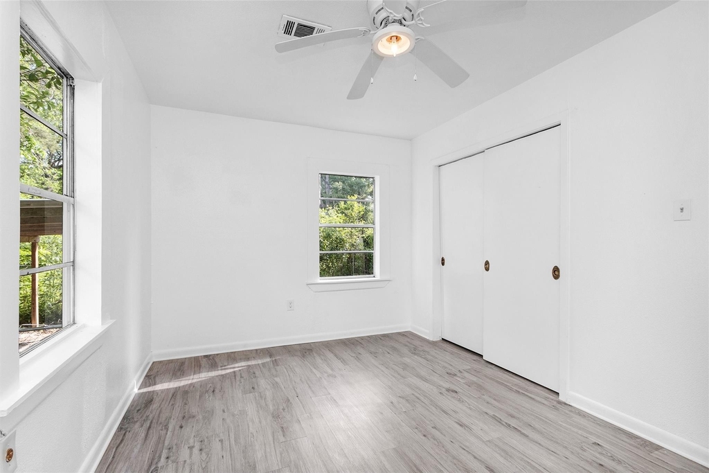 19355 Forest Lane Circle - Photo 15